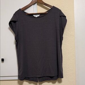 Market & Spruce Charcoal Tee
